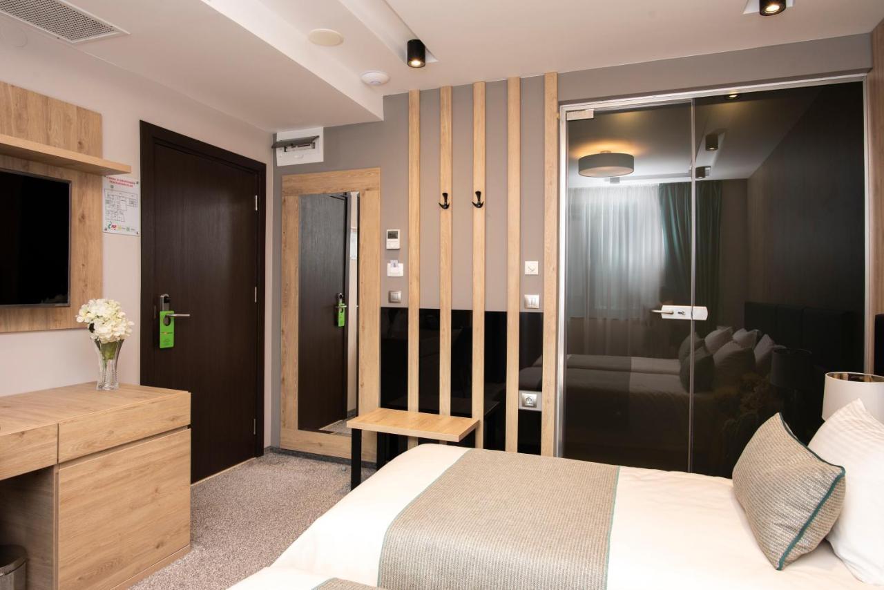 Family Hotel Business Club 슈멘 외부 사진