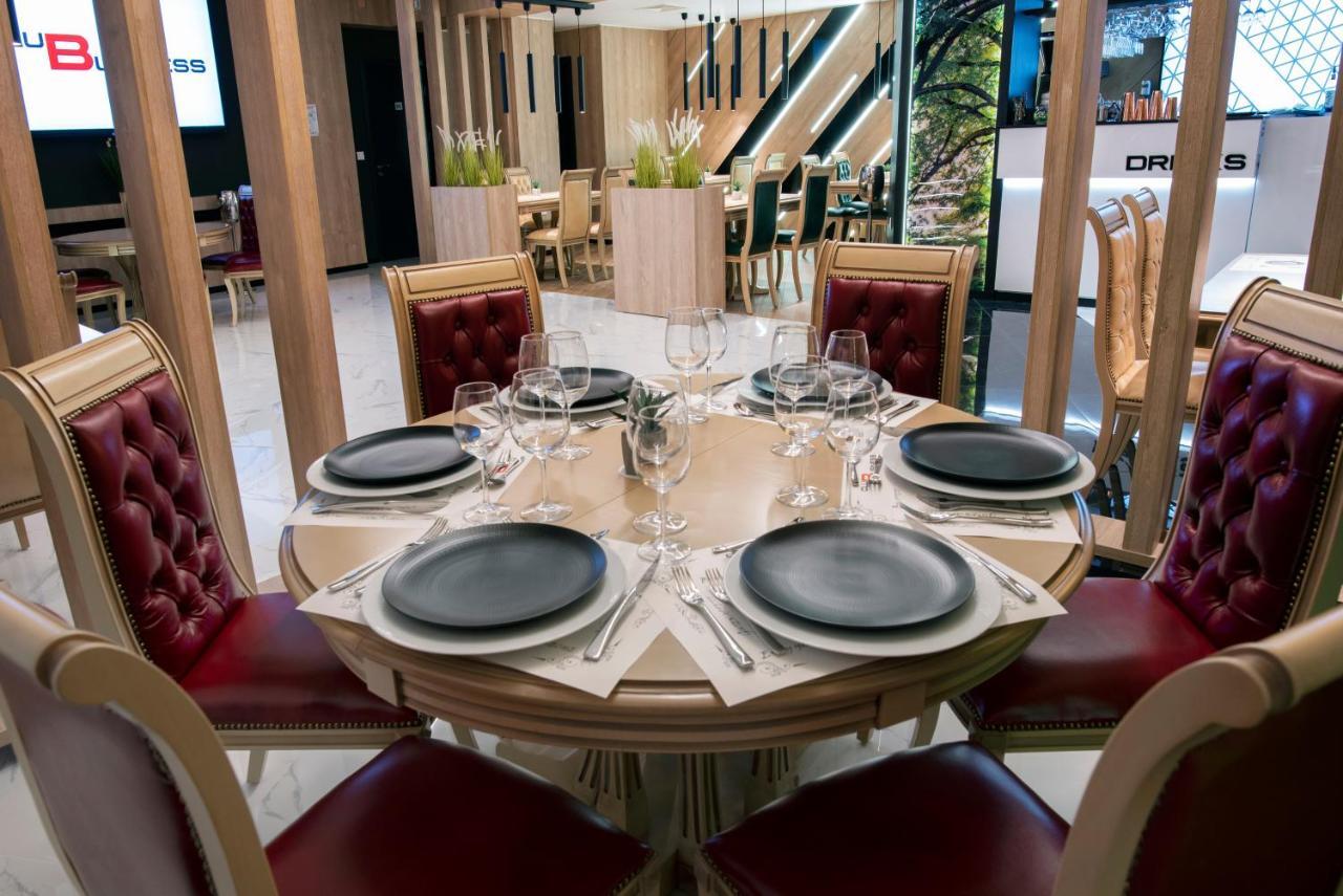 Family Hotel Business Club 슈멘 외부 사진
