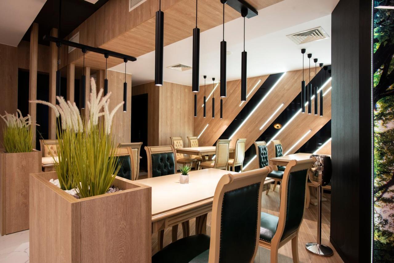Family Hotel Business Club 슈멘 외부 사진